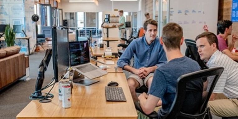 employee-experience-kak-put-sotrudnika-vliaet-na-uspeh-kompanii